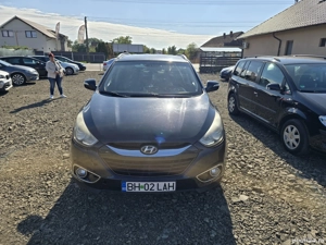 Hyundai Ix35 2.0d - imagine 4