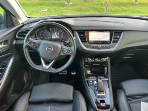 Opel Grandland X HYBRID4(4X4) 300cp - imagine 10