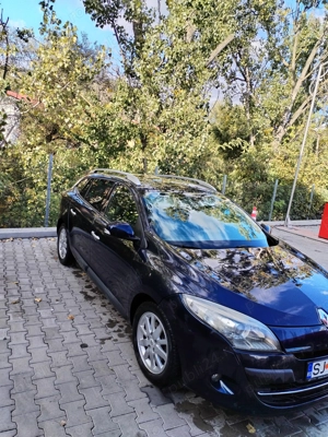 Vând Renault Megane 3 1.9 dci an 2010 - imagine 13