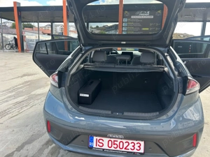 Hyundai Ioniq plug-in hybrid - imagine 8