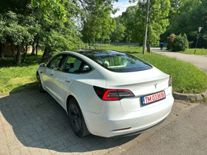 Tesla Model 3 Long Range Dual Motor - imagine 5