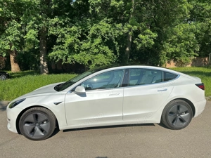 Tesla Model 3 Long Range Dual Motor - imagine 6