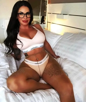 Doamna .40 de ani!.....100%  reala ....Zona rond alba iulia