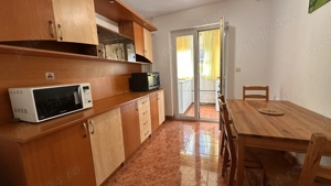 PROPRIETAR Inchiriez ap 3 camere Zona F.C Ripensia COMPLEX  - imagine 5