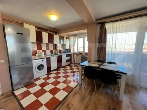 Apartament 3 camere, 67 mp, parcare , zona Teilor  - imagine 5