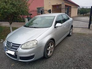 Vând Vw Jetta benzina
