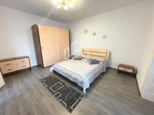 Casă spațioasă cu teren generos | 2 fronturi stradale | Zona Centrală 