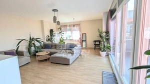 Penthouse cu 3 camere, 3 terase, zona Aradului