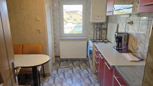 Inchiriez apartament 2 camere decomandat in Deva, I. Maniu, suprafata utila 50, et. 2 - imagine 3