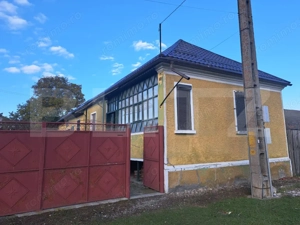 Casă individuală de vânzare în satul Zizin, județul Brașov