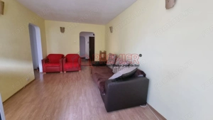 Apartament 3 camere Etaj 3/8 Bloc reabilitat - imagine 16