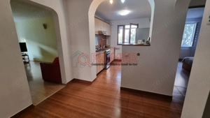 Apartament 3 camere Etaj 3/8 Bloc reabilitat - imagine 2