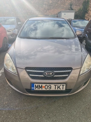 Vanzare autoturism Kia Ceed