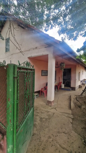 Vând casă și teren (2158 mp)Moșnița Veche - imagine 3