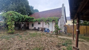 Vând casă și teren (2158 mp)Moșnița Veche - imagine 4