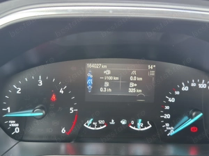 Ford Focus Sedan - imagine 6