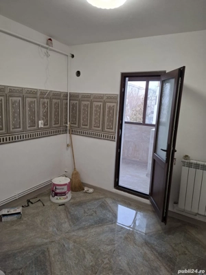 Ap. 2 cam. decomandat, etaj 3, Sid - Vest, renovat - imagine 7