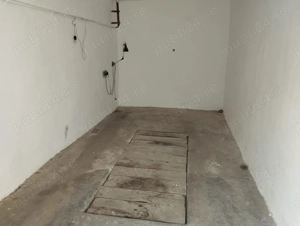 Inchiriez garaj zona Bloc 800