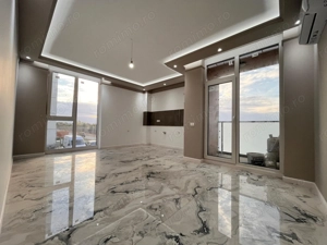 APARTAMENT CU 2 CAMERE IN COMPLEXUL CAMPEADOR CITY la 120.000 euro - imagine 17