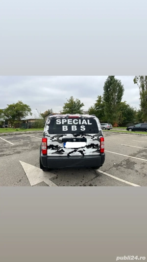 Vând sau schimb    Dodge Nitro 2.8 CRD 4x4   2008   175 CP   Manuală 6+1 preț 2650 euro negociabil - imagine 4