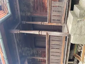 Casă tradițională din lemn - imagine 9