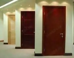 Deblocari usi metalice(lemn) reglaj si reparatii