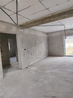 Duplex pe plan - 2 fronturi stradale - personalizare interioara - canalizare