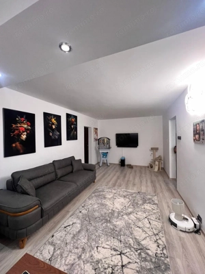 Apartament 3 camere, 62 mp, zona Scoala nr. 11 - fostul Complex Continental