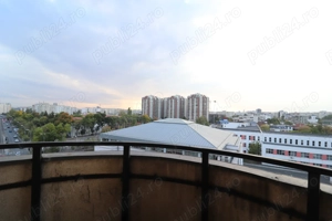 Garsonieră în bloc mixt la 1 minut de stațiile de Metrou Dristor 1 & 2