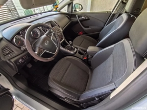 opel astra J 1.4 turbo primul proprietar 2017 - imagine 4