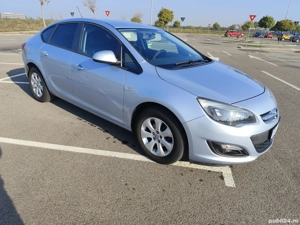 opel astra J 1.4 turbo primul proprietar 2017 - imagine 2