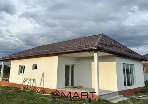 Casă nouă cu teren 600 mp în Cartierul Tineretului