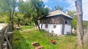 Casa cu teren in suprafață de 1038 mp in Mușătești jud Argeș - imagine 6