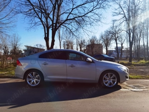 Volvo S60, diesel, 163 CP, 5 cilindri, automat - imagine 9 Volvo S60, diesel, 163 CP, 5 cilindri, automat - imagine 9