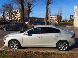 Volvo S60, diesel, 163 CP, 5 cilindri, automat - imagine 2 Volvo S60, diesel, 163 CP, 5 cilindri, automat - imagine 2