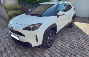 Toyota Yaris Cross 1.5 Benzină - 2023 - Doar 12.980 km - Primul proprietar