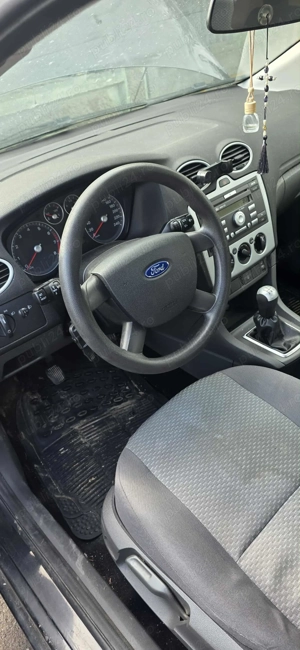 Vând Ford focus 1.6 benzina - imagine 6