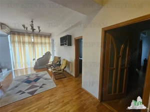 Vila spatioasa 670mp utili in zona Gorjului-Uverturii - imagine 10