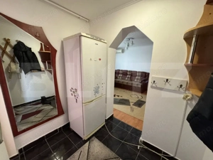 Apartament 3 camere, 45 mp, zona Dumbrava 2 - imagine 7 Apartament 3 camere, 45 mp, zona Dumbrava 2 - imagine 7