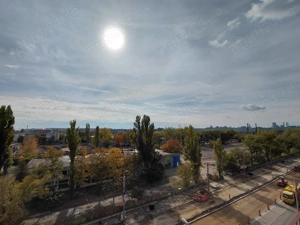 Vanzare mansarda pe 2 niveluri, in Galati, zona Piata Energiei - imagine 13