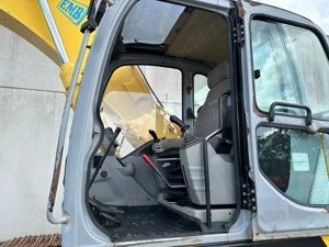 vand  excavatoare pe senile  NewHoland kobelco si Komatsu stare buna de functionare in stoc  - imagine 6