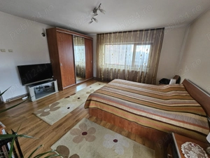 Casă de vânzare în Curtea de Argeș. - imagine 8