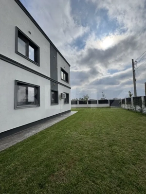 Casa P+E mobilata utilata, 180 MP utili, 600 mp utili, Magnolia - imagine 3