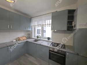 Garsoniera decomandata cu balcon si parcare in zona DaVinci din Sibiu - imagine 9