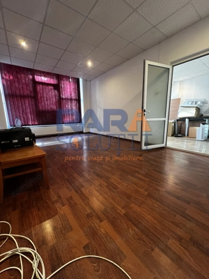 Spatiu comercial - posibilitate cabinet medical / salon cosmetică - imagine 4 Spatiu comercial - posibilitate cabinet medical / salon cosmetică - imagine 4