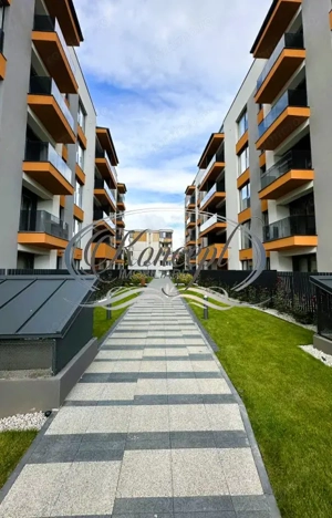 Apartament cu CF si parcare subterana, cartier Intre Lacuri