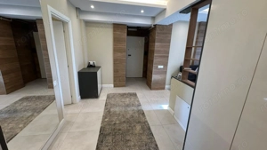 Apartament cu doua camere in zona Palazu Mare mobiliat /utilat nou - imagine 5