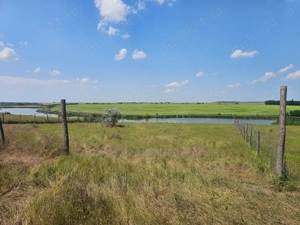 De vânzare teren la lac - imagine 2