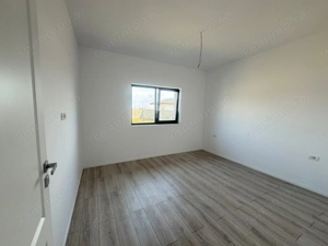 Casa Individuala pe parter in Mosnita, Toate Utilitatile, Drum asfaltat - imagine 10