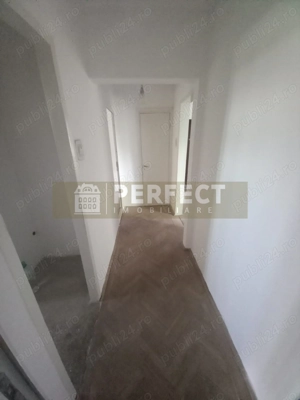 Ap.3 camere DECOMANDAT,Vest, etajul 4, Pret 72000 euro - imagine 7